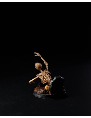 Skeleton Crawler – Figurine résine | geek3D.fr