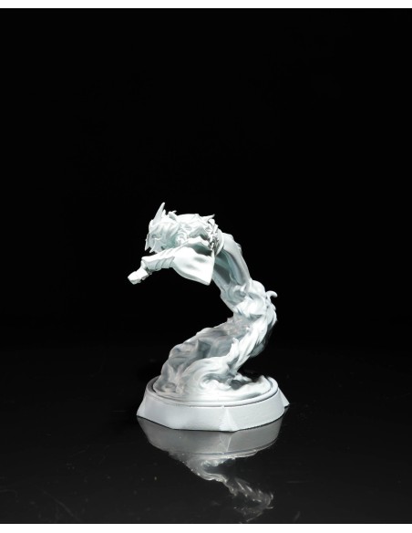 Ghost Halberd – Figurine résine | geek3D.fr