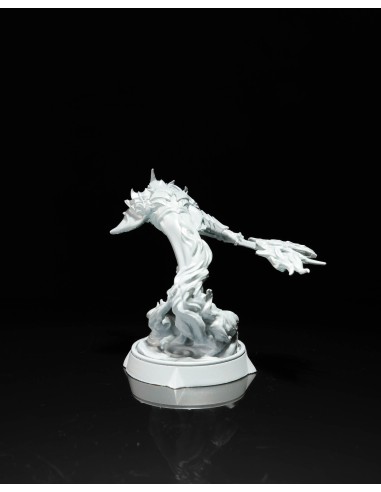 Ghost Halberd – Figurine résine | geek3D.fr