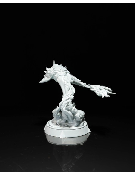 Ghost Halberd – Figurine résine | geek3D.fr